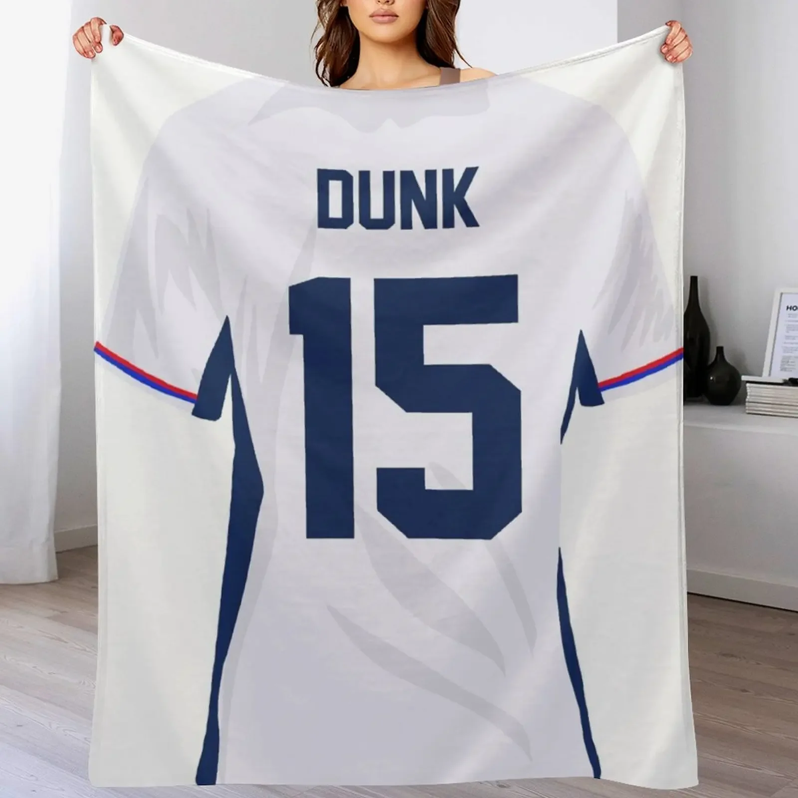 Lewis Dunk: England’s Defensive Anchor Throw Blanket heavy to sleep Flannel Fabric Hairy Blankets