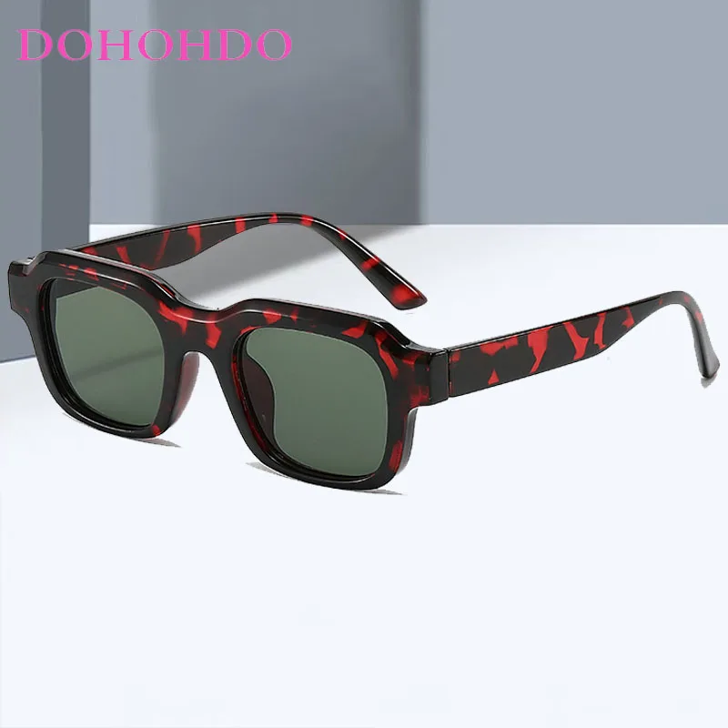 

Vintage Square Sunglasses Men And Women Fashion Brand Design Decorative Sun Glasses Outdoors Travel UV400 Lentes De Sol Mujer
