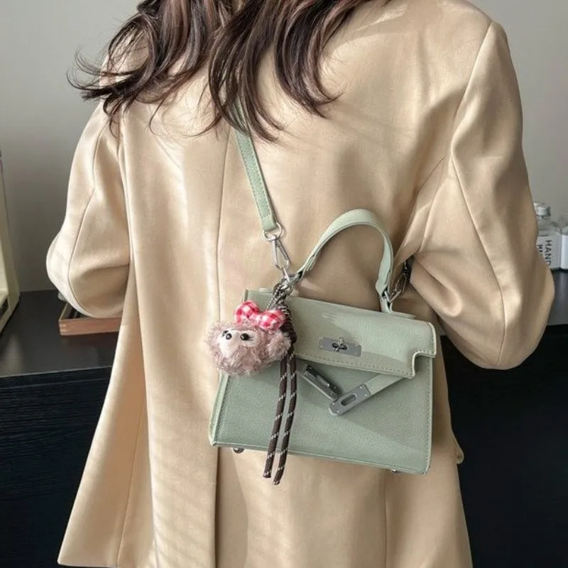 

Women Shoulder Bag Retro Maillard Style Crossbody Bag For Daily Use Commuting And Travel Companion