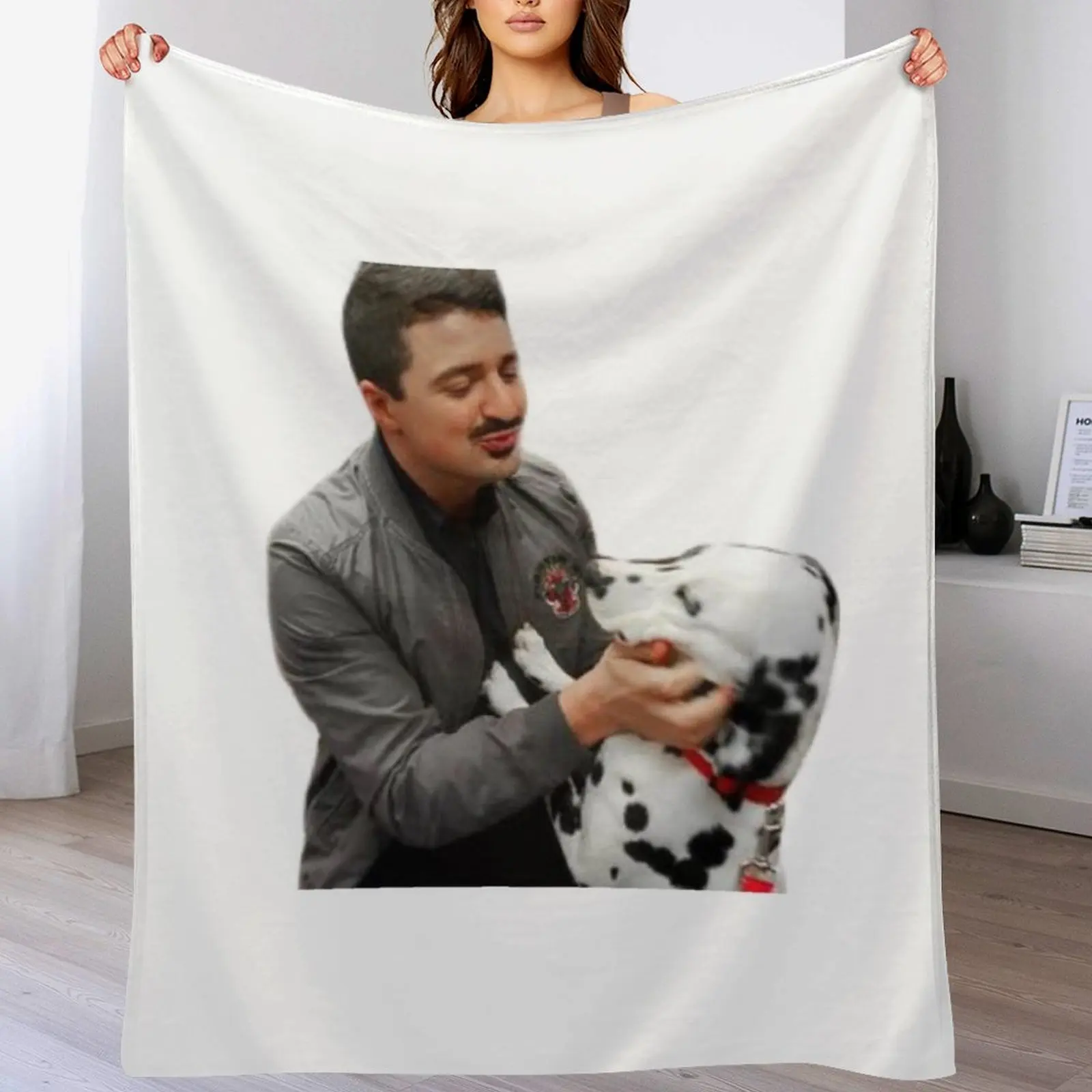 

Otis and Pouch - Yuri Sardarov - Chicago Fire Throw Blanket Luxury Brand Warm Beach Thermal Blankets