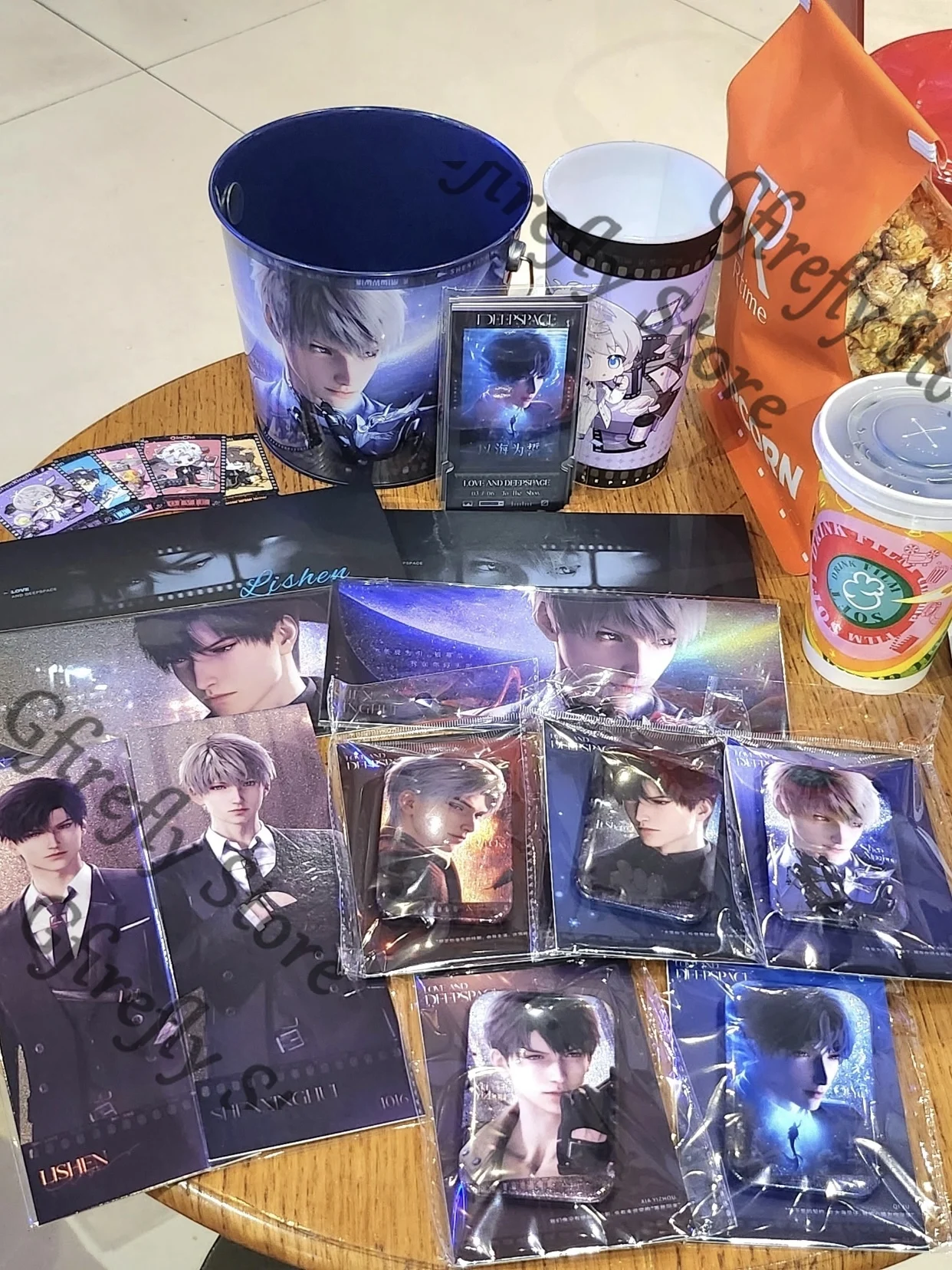 

Genuine Anime Love and Deepspace Rafayel Sylus Zayne Xavier Caleb Film Collaboration Badge Laser Ticket Acrylic Pendant Sticker