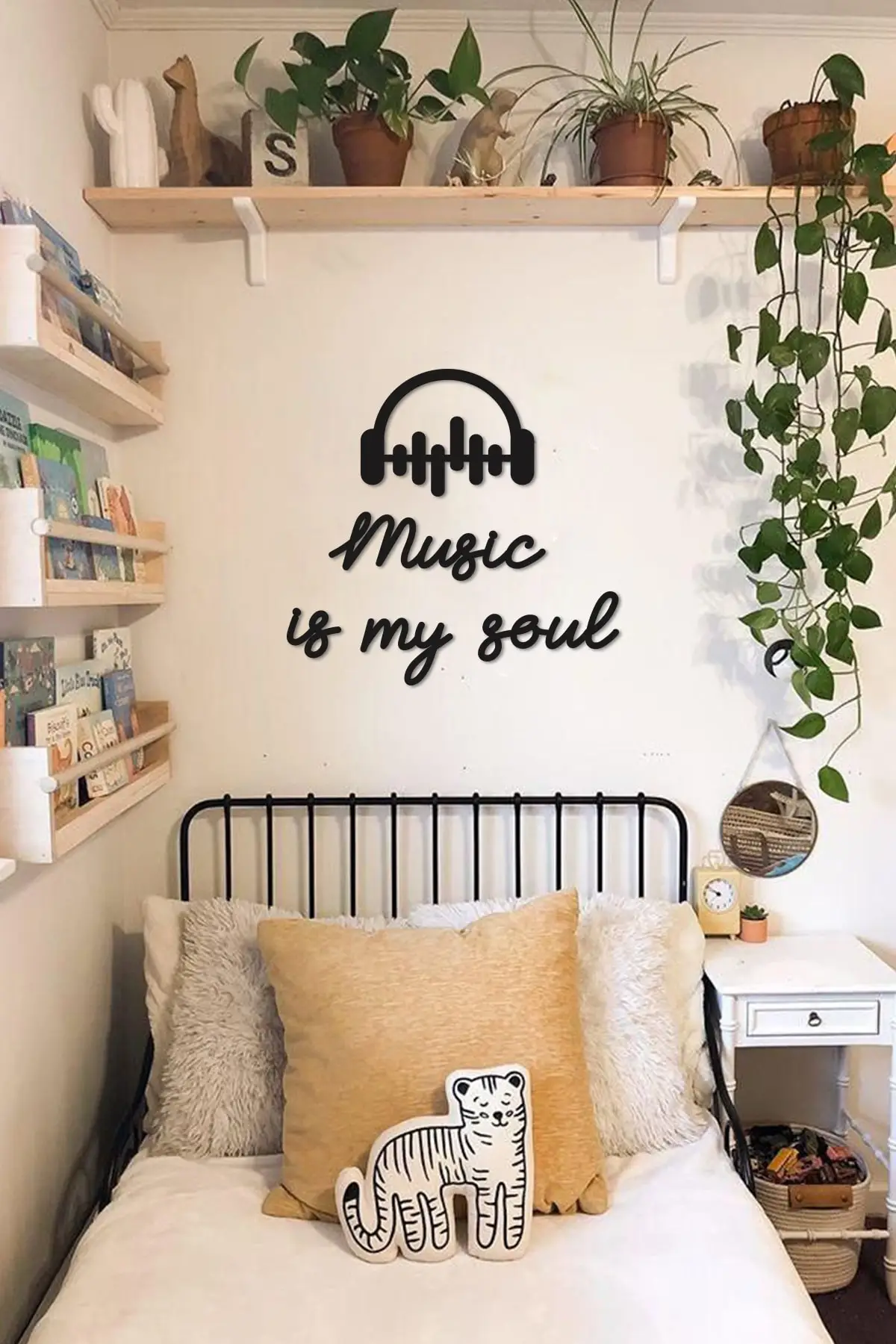 

Music Is My Soul Home Decor Graffiti Painting Decorative Accessories 2022 Home Decor Black Wall Art