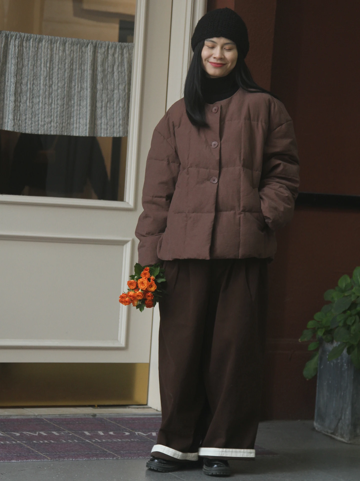 

Теплый легкий пуховик из 90% белого пуха, круглый вырез, новая зимняя коллекция, повседневный свободный крой, женская модная одежда для отдыха