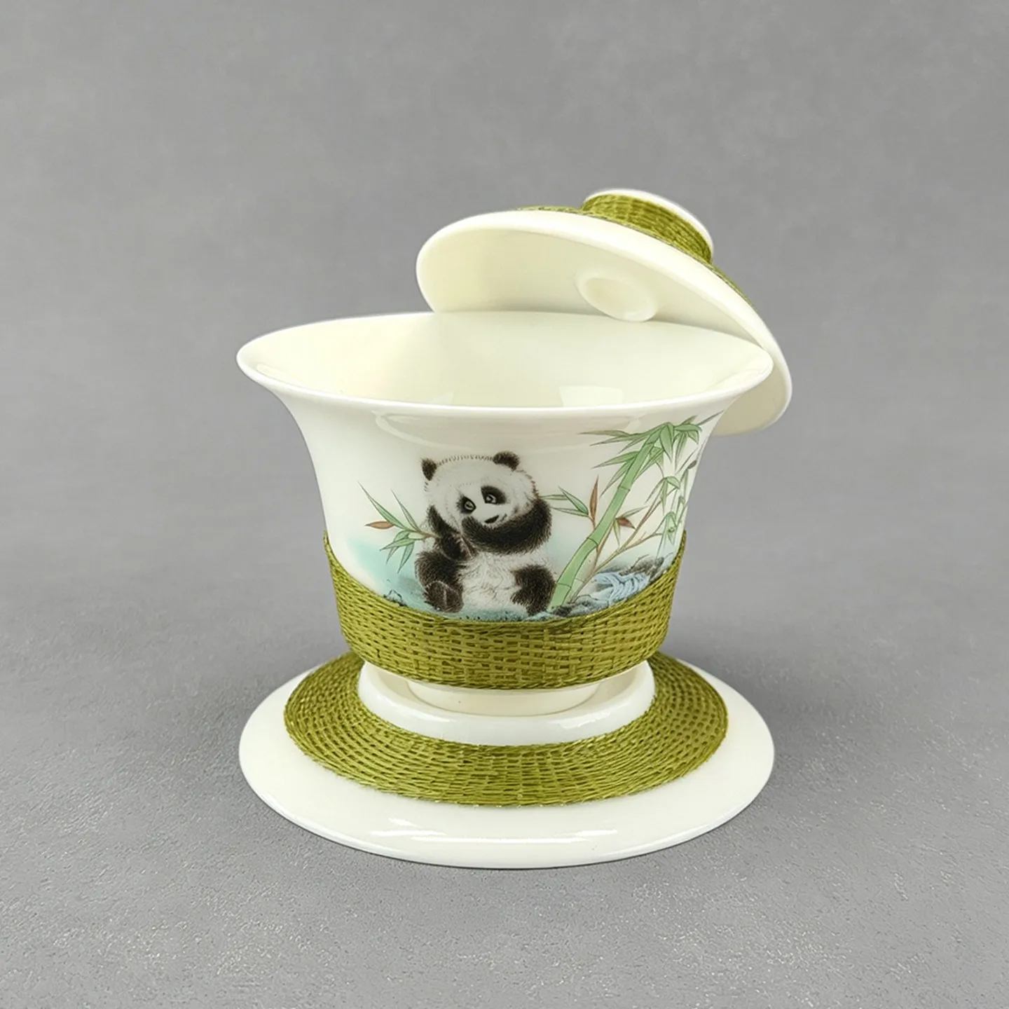 Chinese Panda Bamboo Woven Porcelain Gaiwan Set, Rotatable Suspension Lid Kung Fu Tea Cup with Gift Box