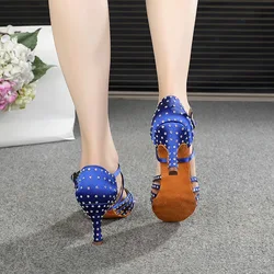 XIHAHA Hot Latin Dance Shoes Women for Satin Salsa scarpe da ballo ragazze per strass Ballroom Dance Shoes Shine sandals women's