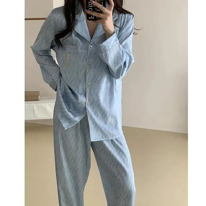 Pijama holgado de satén para el hogar, ropa de dormir con estampado en V, conjunto de dos piezas, pantalón de manga larga, primavera y otoño