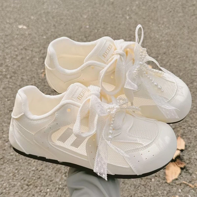Fashionable White Shoes Women Summer New Breathable Mesh Canvas Shoes Thin Soft Sole Without Tiring Feet Versatile Casual Shoes