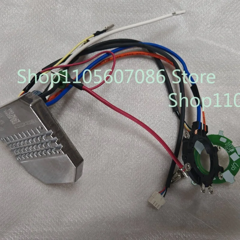 Suitable for Lithium Battery Circular Saw Rechargeable Electric Circular Saw DHS680 Controller Genuine 620K93-3, Special Offer