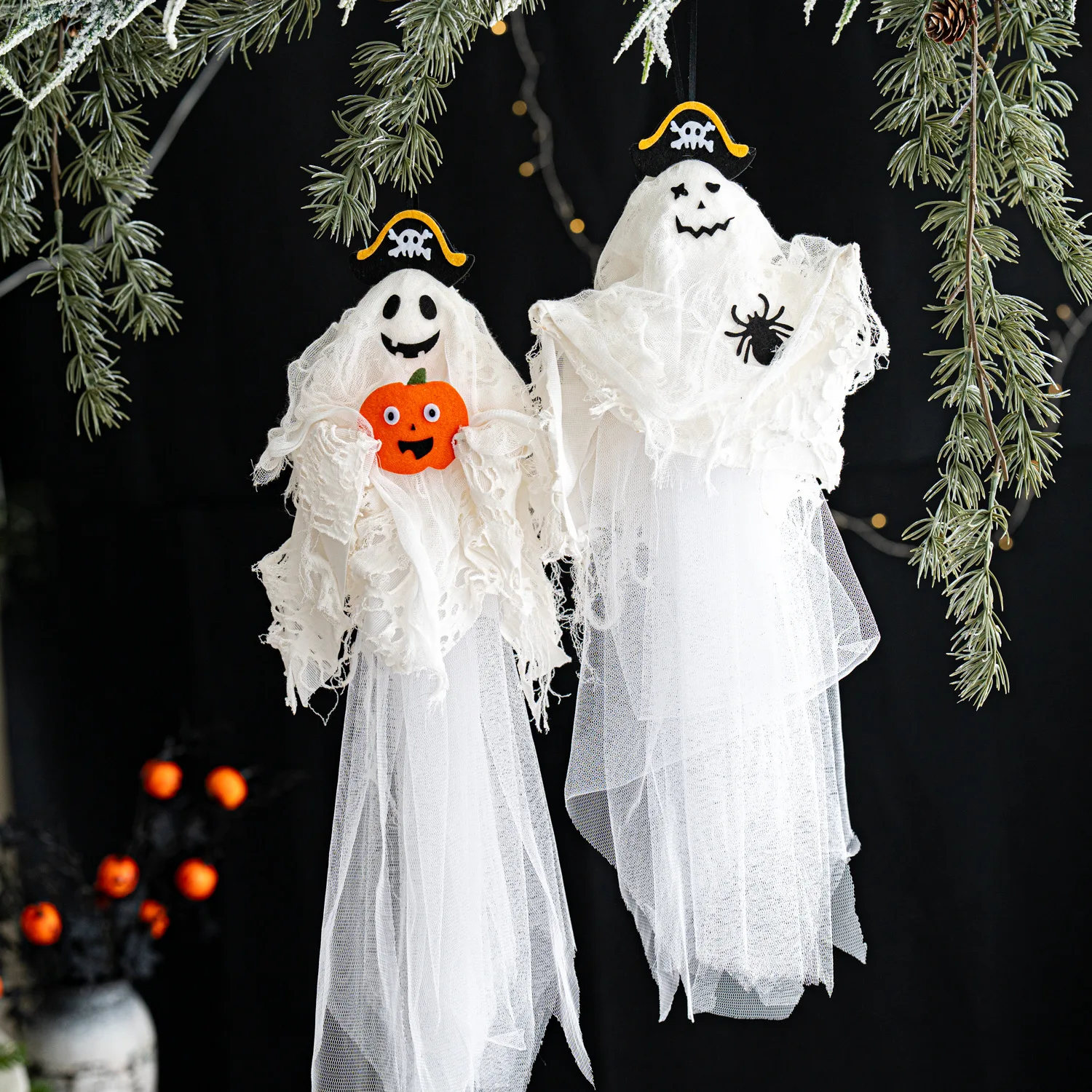 

Halloween White Ghost Hanging Ghost Wind Chime Decoration Halloween Party Atmosphere Decorative Props Holiday Gift For Friends