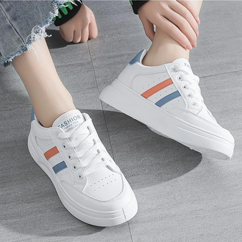 Nieuwe Damesmode Sneakers Plateauschoenen Vrouw Sneakers Schoenen Flats Dames Sneakers Hardloopschoenen Dames Casual Loafers Schoenen