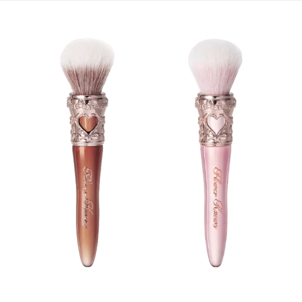 Flower Knows Blush Brush The Sweetie Bear Collection pennello Strumenti per il trucco