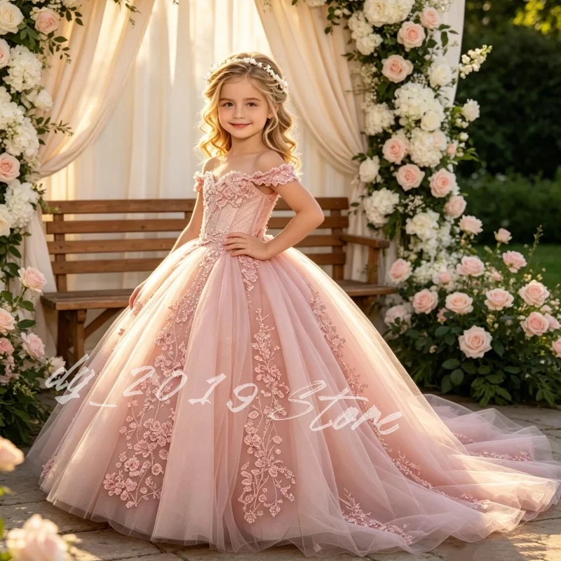 Customized Flower Girl Dress for Wedding Romantic Pink Lace Off Shoulder Sweetheart Neck Floral Appliqués Tulle Princess Gown
