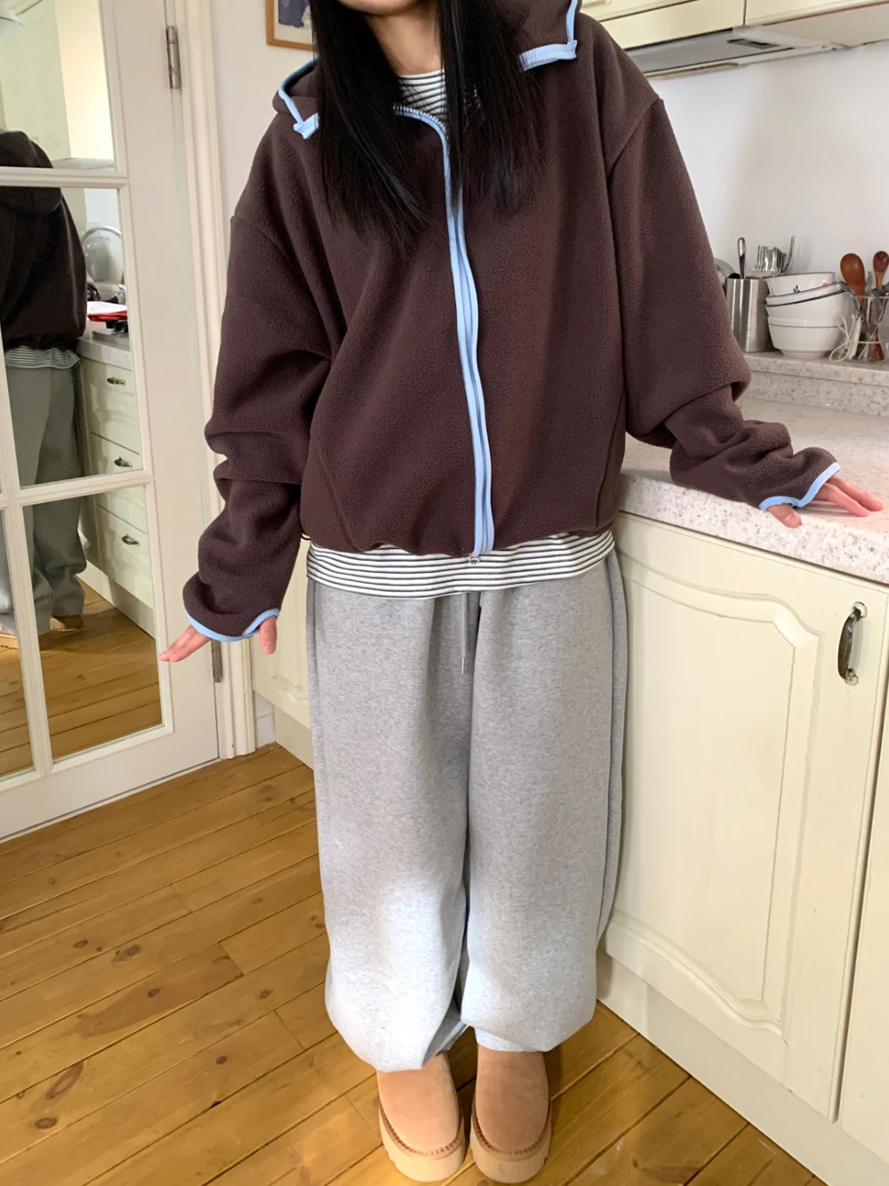 

Faionable Double-Sided Fce Hooded Jaet Women's Loose Lazy Sle Winter Coat Trendy Chic Outerwear Korean Sle Sweater