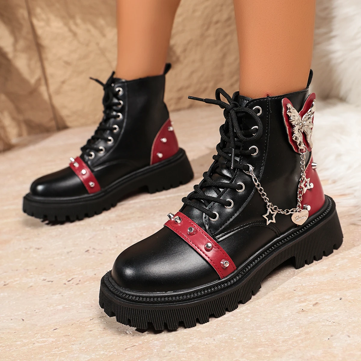 Sepatu Bot Pendek Wanita denga - Motorcycle Chain ulasan dan harga