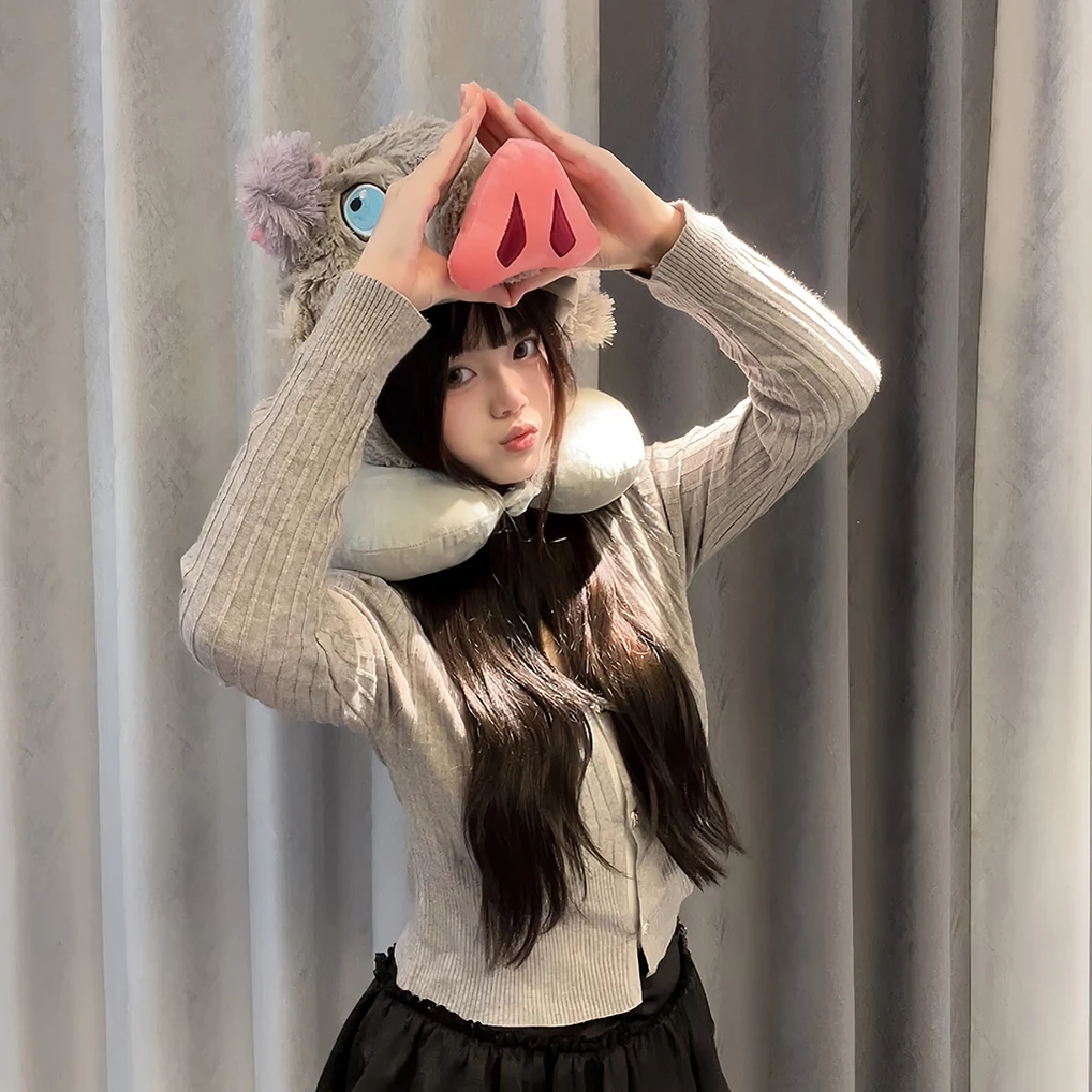 Leuke Cosplay Prop Everzwijn Hoofd Pluche Hoed Hashibira Inosuke Warme Hoofddeksels Cartoon Gevulde Anime Knuffels Geschenken Jongen Fans