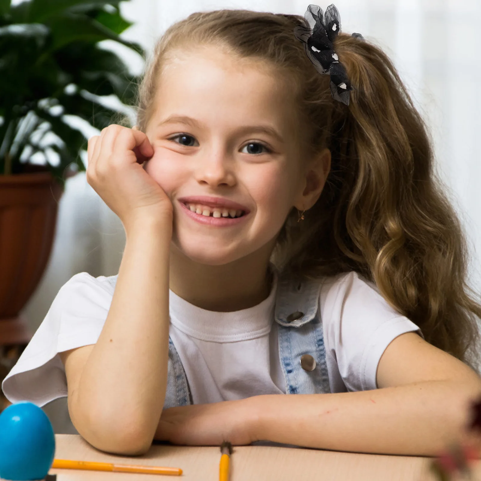 

1Pcs Retro Organza Hair Tie Elegant Simple Design Ponytail Holder for Women Comfortable Long-Lasting Hair Ring Scrunchies