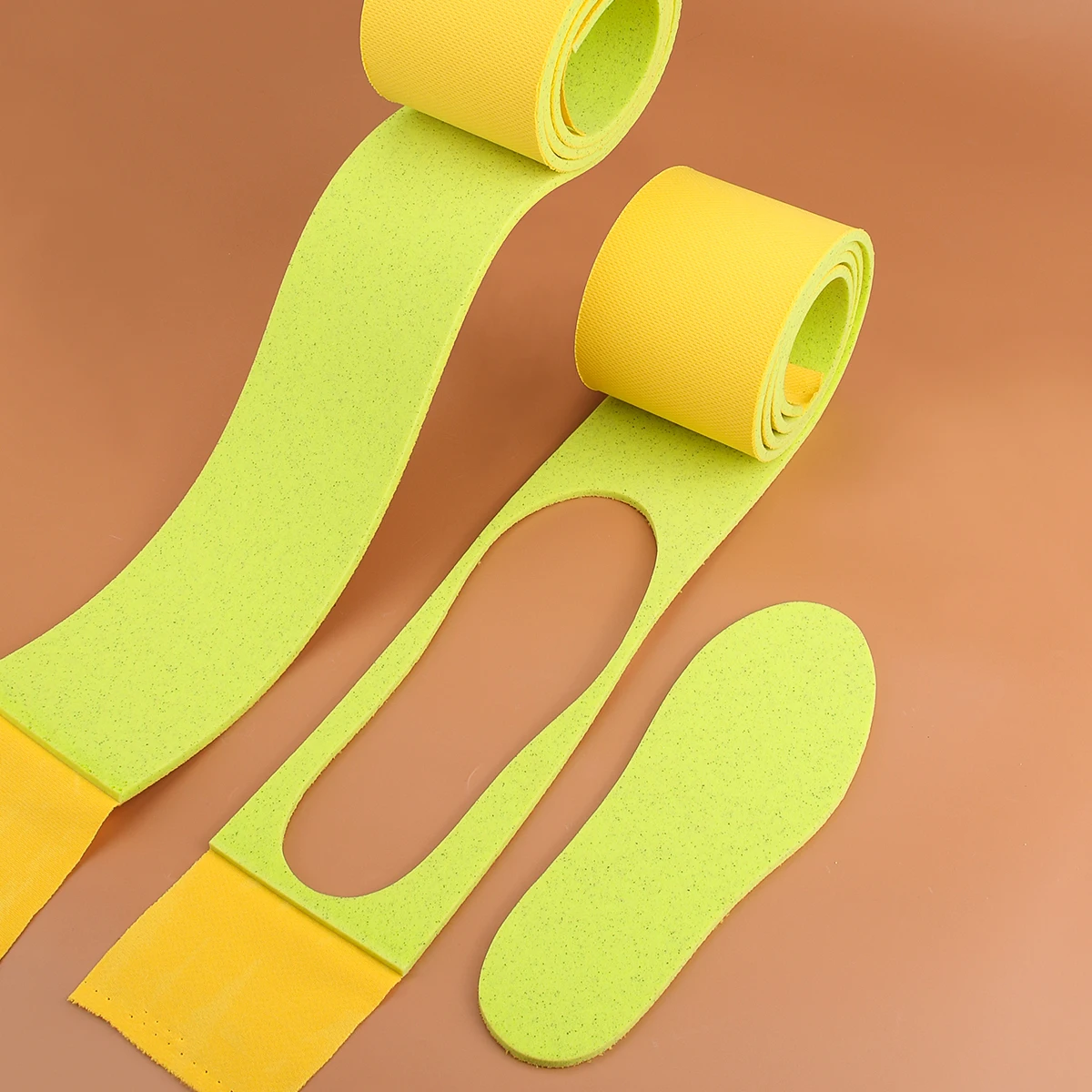 Neue selbstschneidende Einlegesohlen für Damen und Herren, atmungsaktiv, stoßdämpfende Sport-Einlegesohle für Erwachsene und Kinder, weiche Memory-Schaum-Schuhpolster – Detail 4