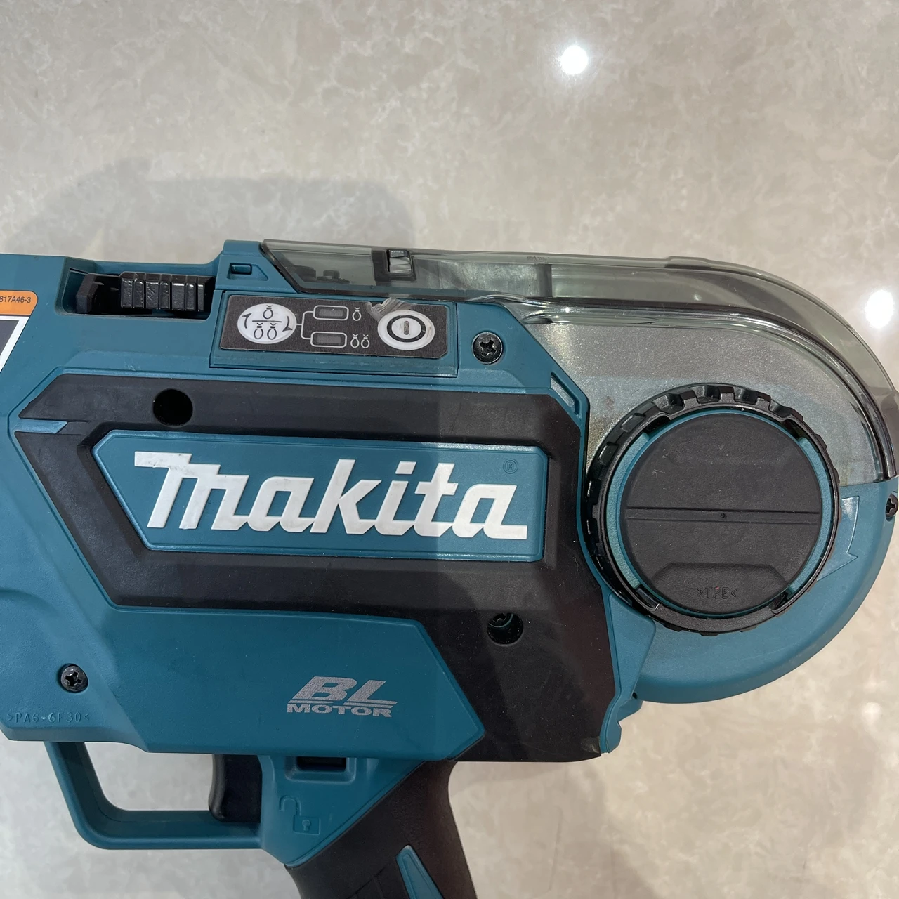 Makita 18V lithium battery steel bar tying machine, fully automatic steel bar tying machine DTR180, only for the body