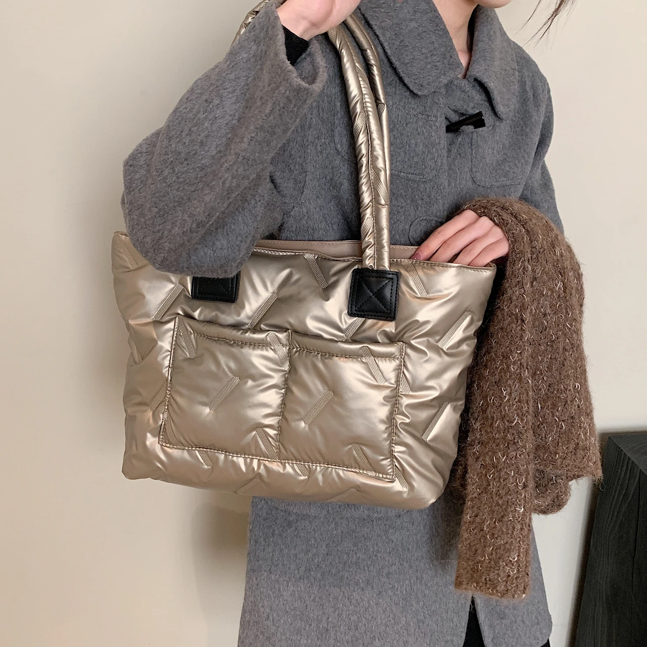 Champagne Silver Women Bags Fashion Quilted Shopper Bag 2023 New Winter Padded Handbag Shoulder Bag Big Capacity Top Handle Tote