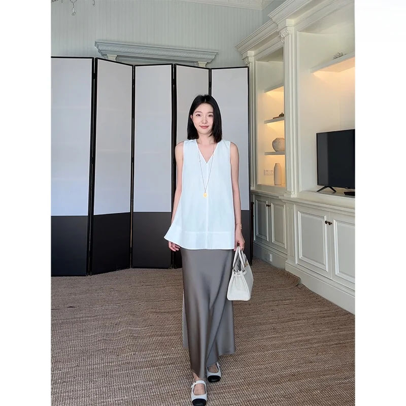 

Linen Silk V-Ne Simple Loose Svel Top Summer Elegance Satin Fi Tail f Skirt Two-Piece Set for Women 25-35 Years Old