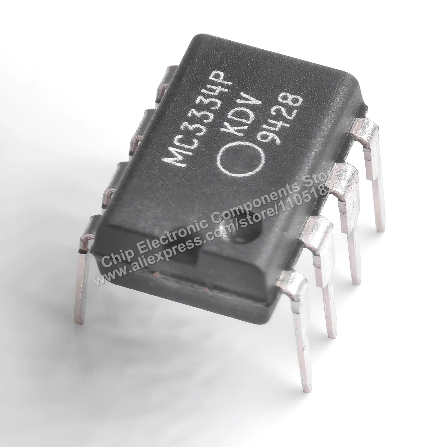 Original IC MC3334P high-energy ignition circuit silicon monolithic integrated circuit chip, DIP-8 package.