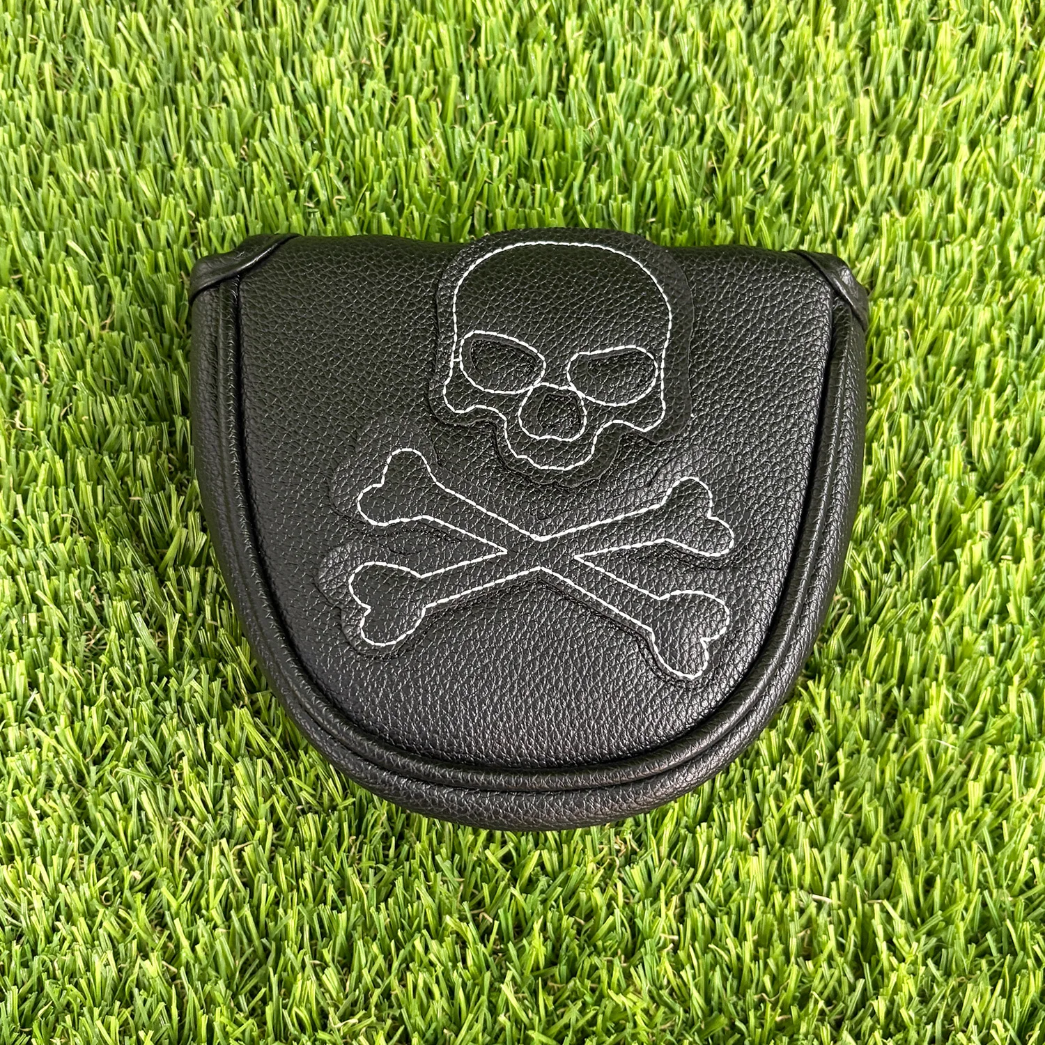 Black PU Skull Embroidery Golf Club Mallet Putter Head Cover Velcro Closure A Gift Suitable For A Golfing Buddy