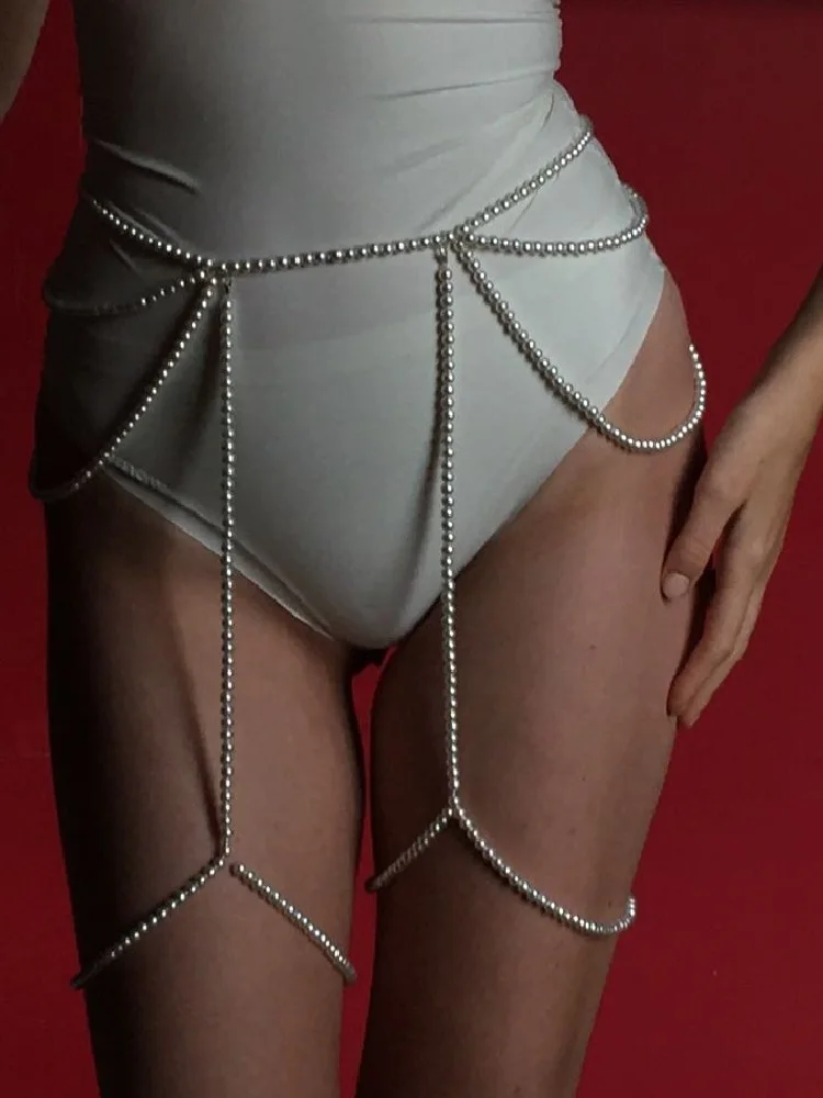 

Chic Ins European American High Street Holiday Fashion Handmade Plastic Pearls Chains Belts For Women Sexy Lady Belt Party