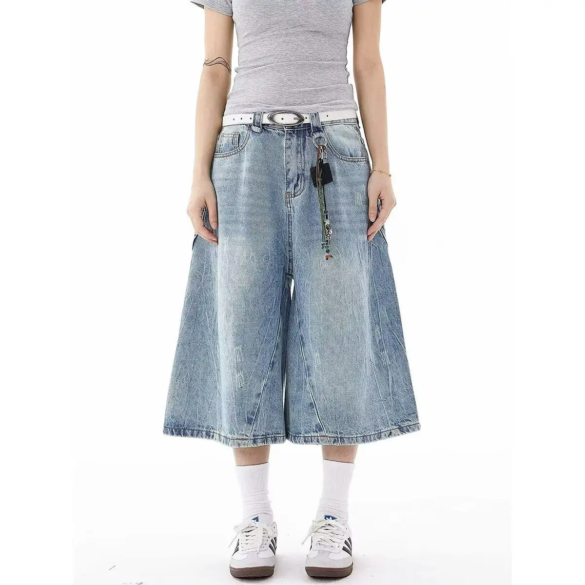 

Винтажные потертые джинсовые шорты унисекс, уличная одежда в американском стиле ретро, летние короткие брюки, укороченный дизайн с широкими штанинами для женщин