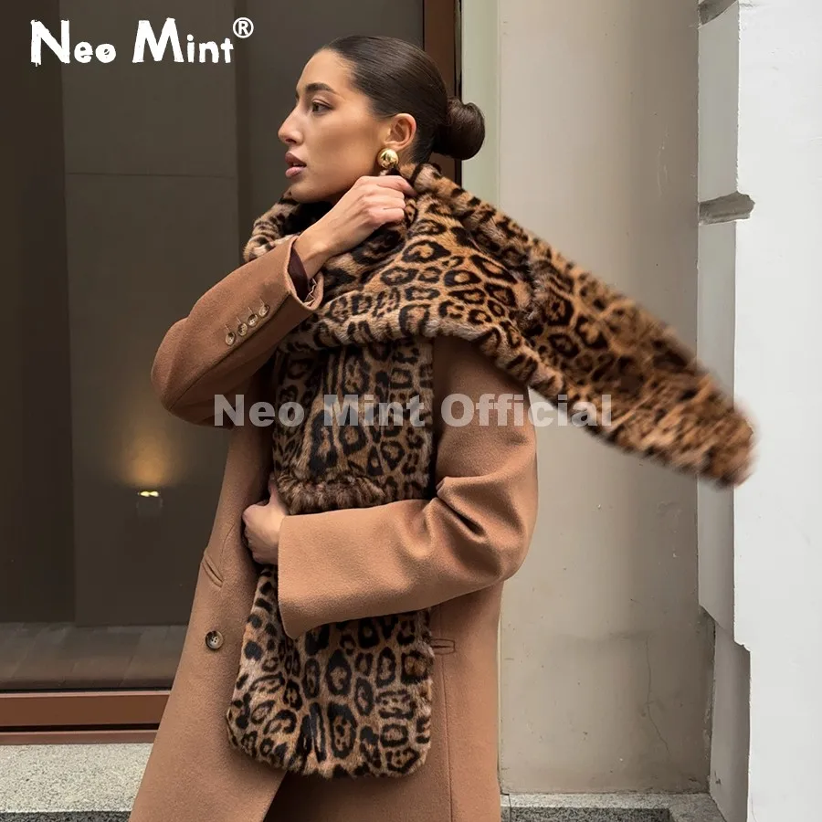 Neo Mint Classic Women Winter Stylish Leopard Faux Mink Fur Pockets Stole Scarves Girls Cozy Plush Neck Wraps Warmers Long Scarf
