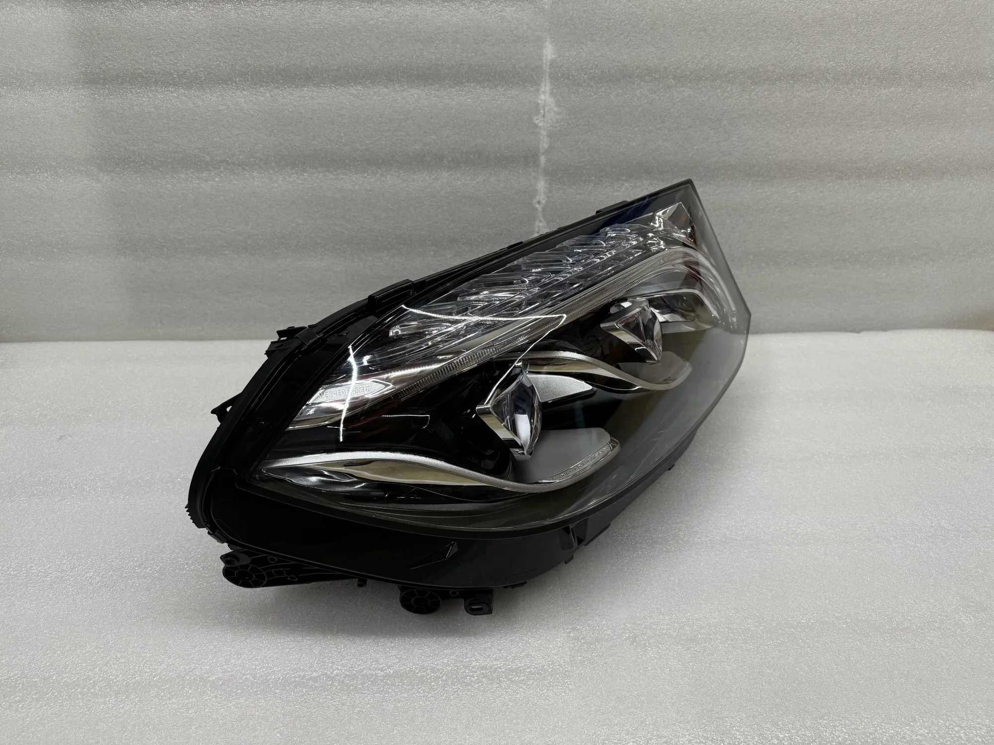 High quality headlights suitable for Mercedes Benz GLS W166 X166 W292 LED car lights 2016-2018 lighting system LED headlights