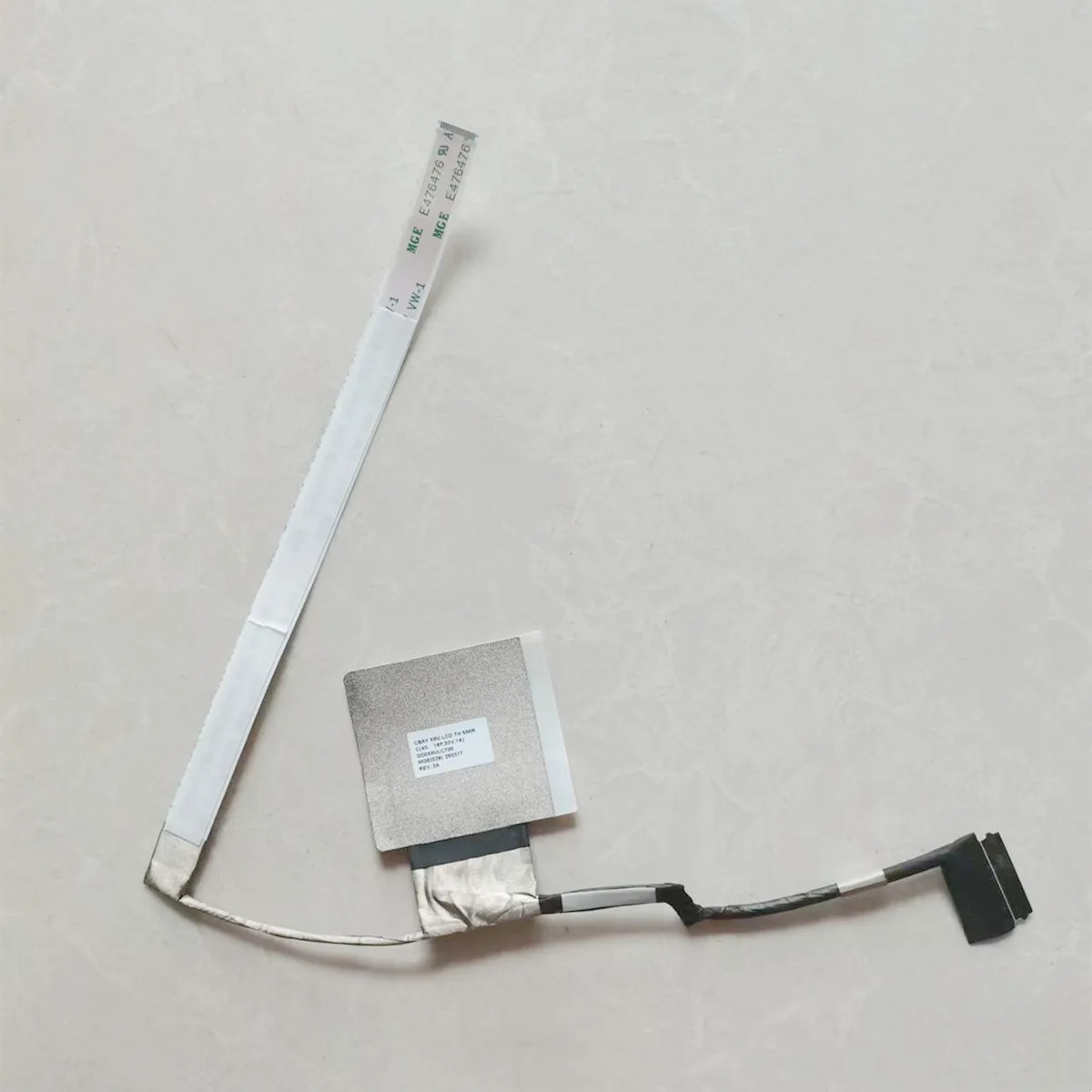 

For 630 G11 screen cable X8U LCD TH 5MIR DD0X8ULC700 40-pin 0.5 screen cable