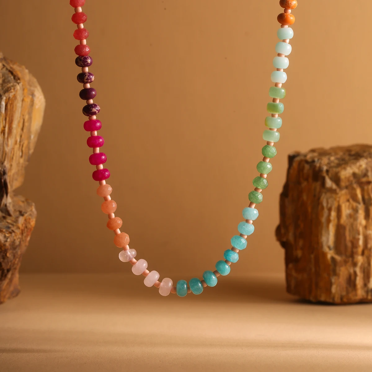 

1Pc Fashion Boho Colorful Natural Stone Beaded Necklace for Women Sweet Cute Beach Party Jewelry Valentine's Day Gift