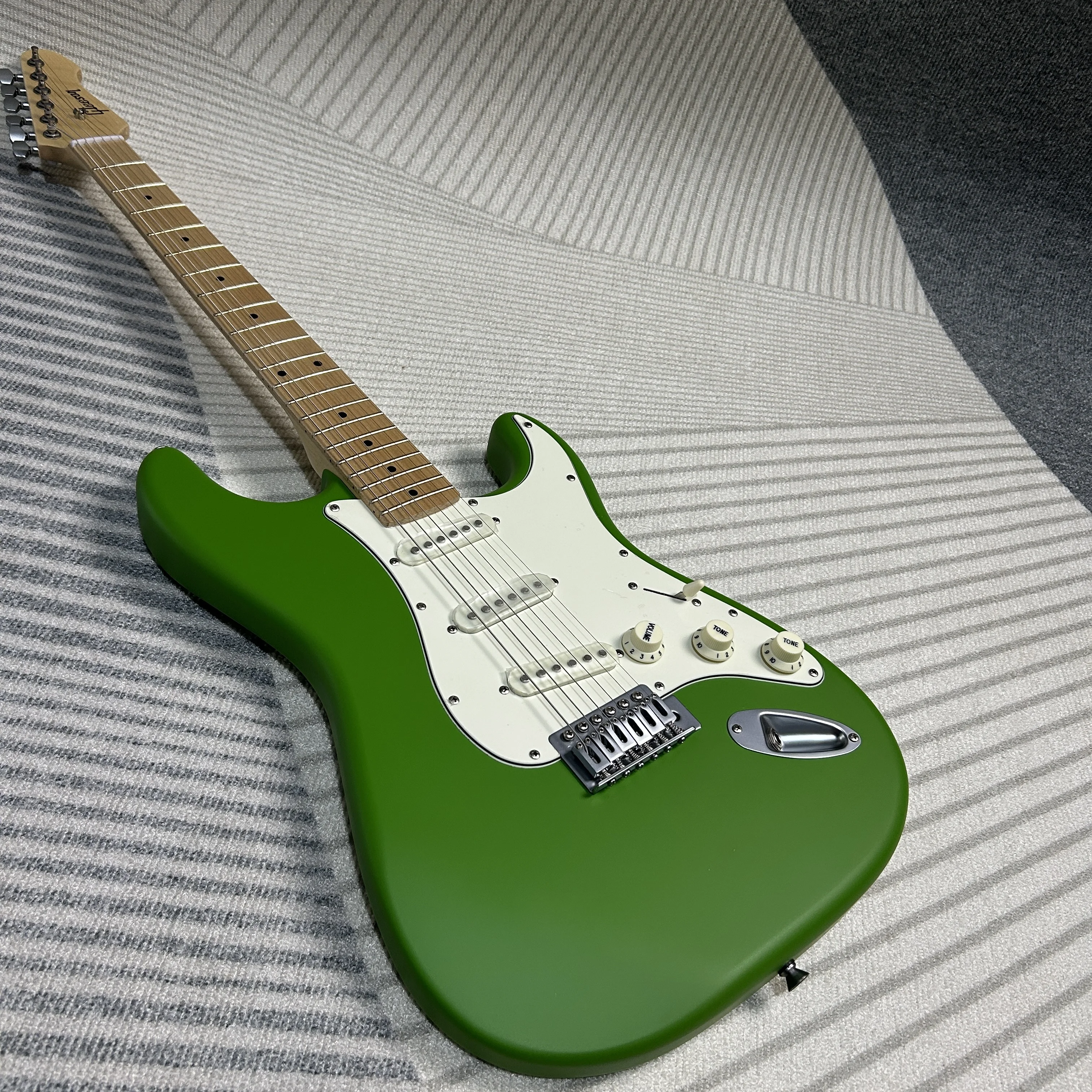 Gleeson GST Green Electric Guitars Matte Finish Mahogany Body Maple Fretboard view 6