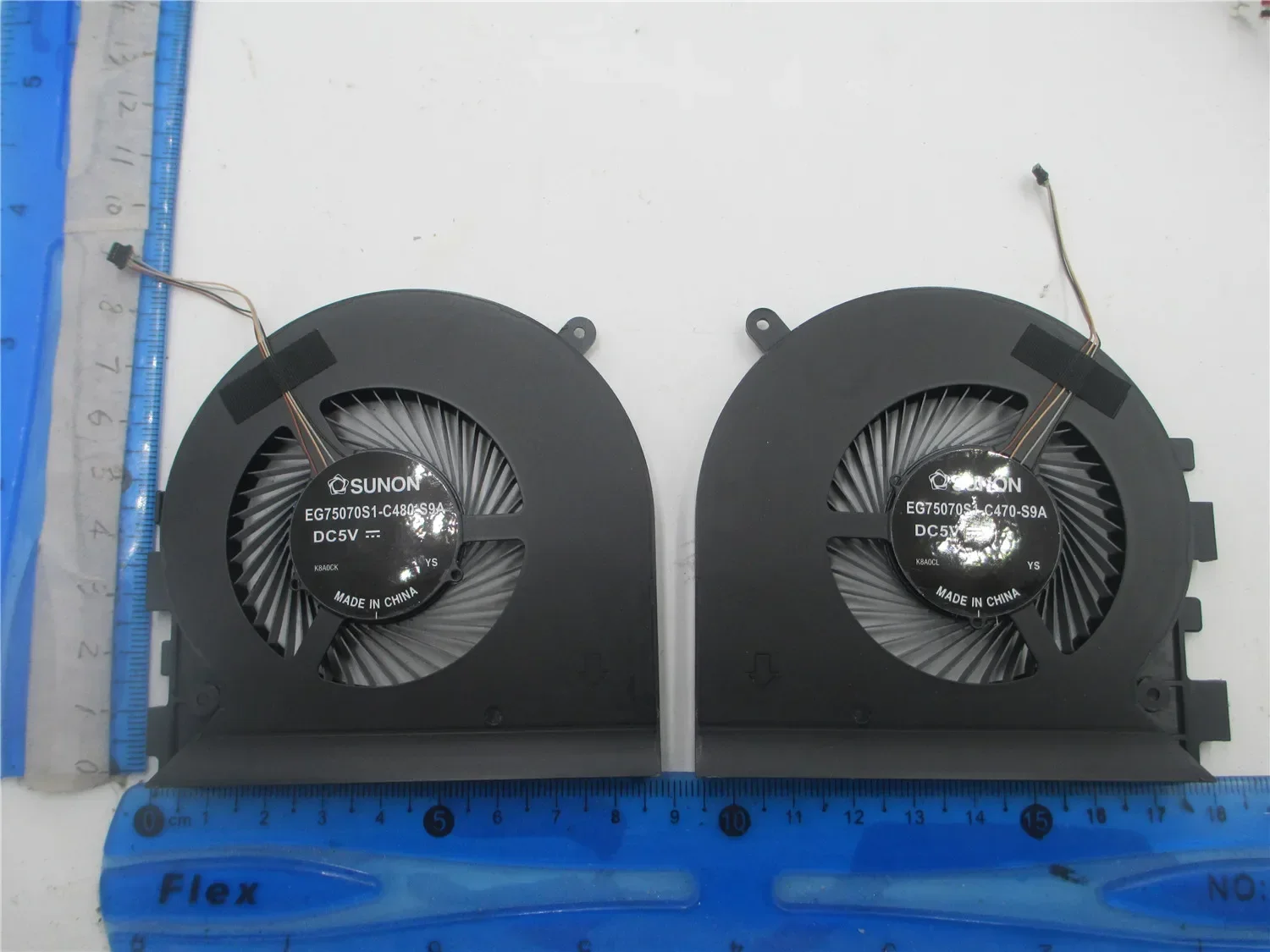 

CPU GPU Cooling Fan For Razer Blade RC30-0287 EG75070S1-C470-S9A EG75070S1-C480-S9A EG50050S1-CF11-S9A