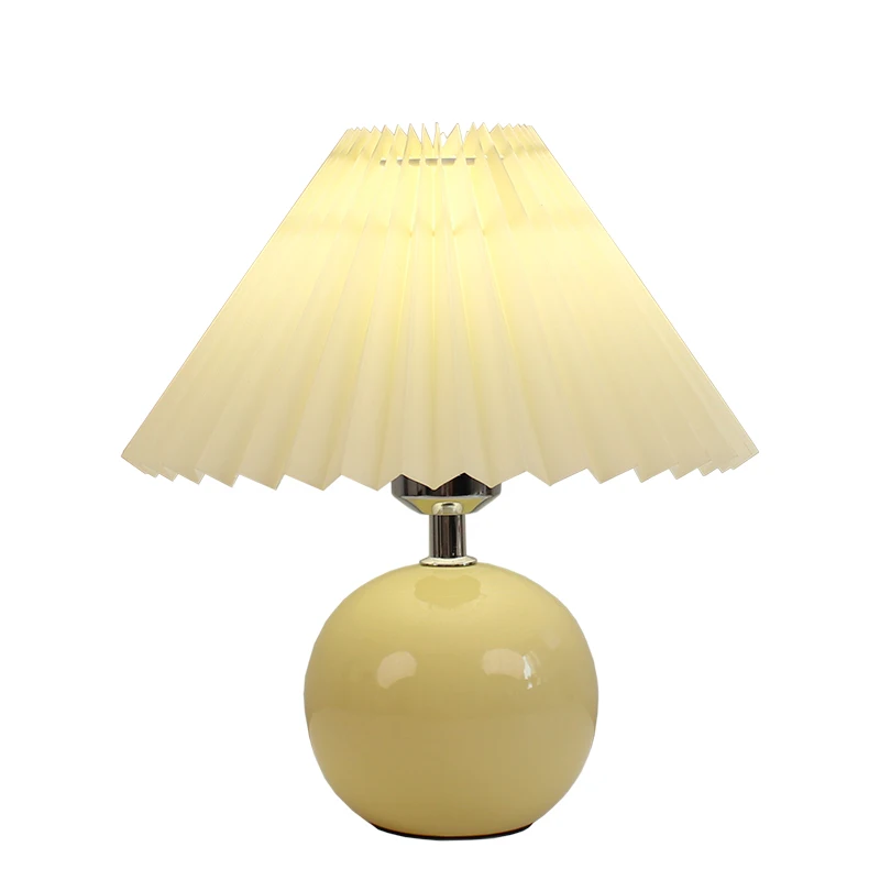 

Table lamp pleated girl bedroom bedside night light decoration high-end ceramic children's room lamp