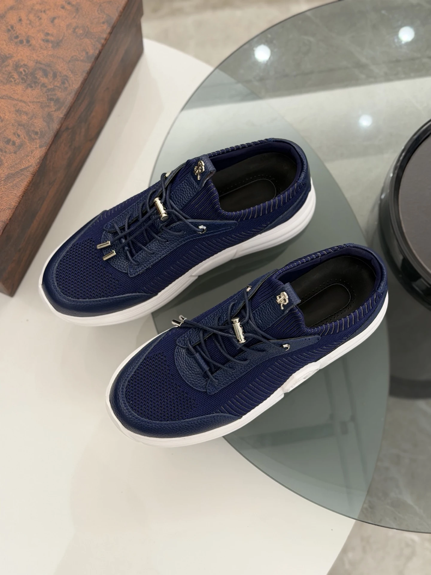 

Обувь OECHSLI из воловьей кожи, новинка 2026 года, кроссовки, спортивная, деловая, уличная обувь из натуральной кожи, вентилируемая, качественная, мужская, европейские большие размеры 38-47.