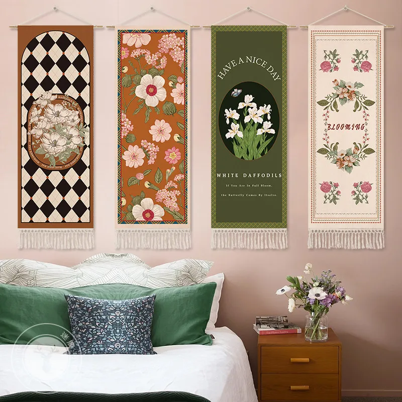 Vintage Floral Tapestry Wall Hanging - Boho Home Decor American Retro Wall Art for Bedroom and Living Room Aesthetic Room Decor