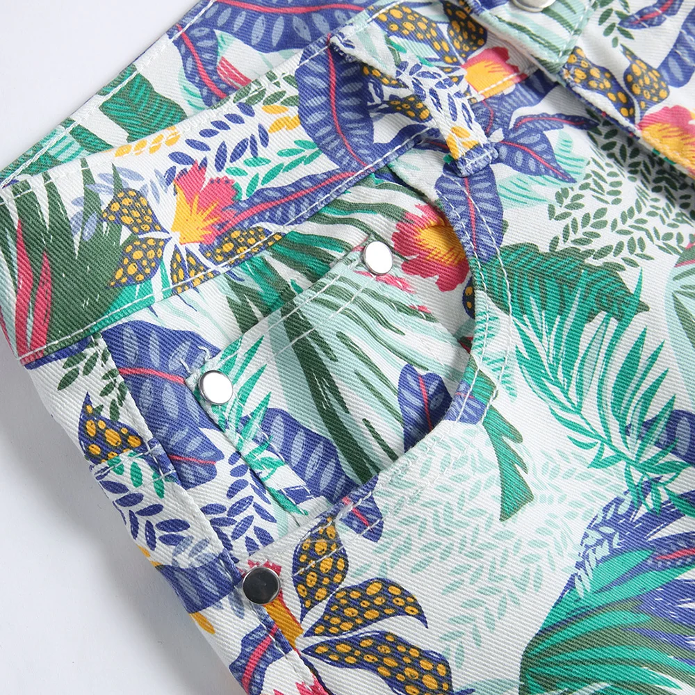 Pantaloncini di jeans elasticizzati con stampa digitale da uomo pantaloni da equitazione con fiori di piante tropicali di moda per l'estate