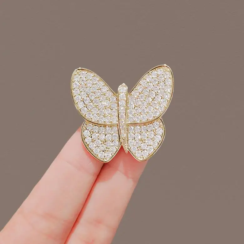 Fashion Butterfly Rhinestone Brooches Pins For Women Shiny Crystal Insect Elegant Pins Girl Party Gifts Clothing Accessories