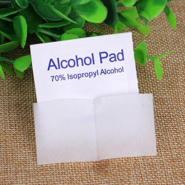 70% Alcohol Cotton Pads Alcohol Swab Non-woven Fabric Disposable Alcohol Pads for Daily Home Disinfection