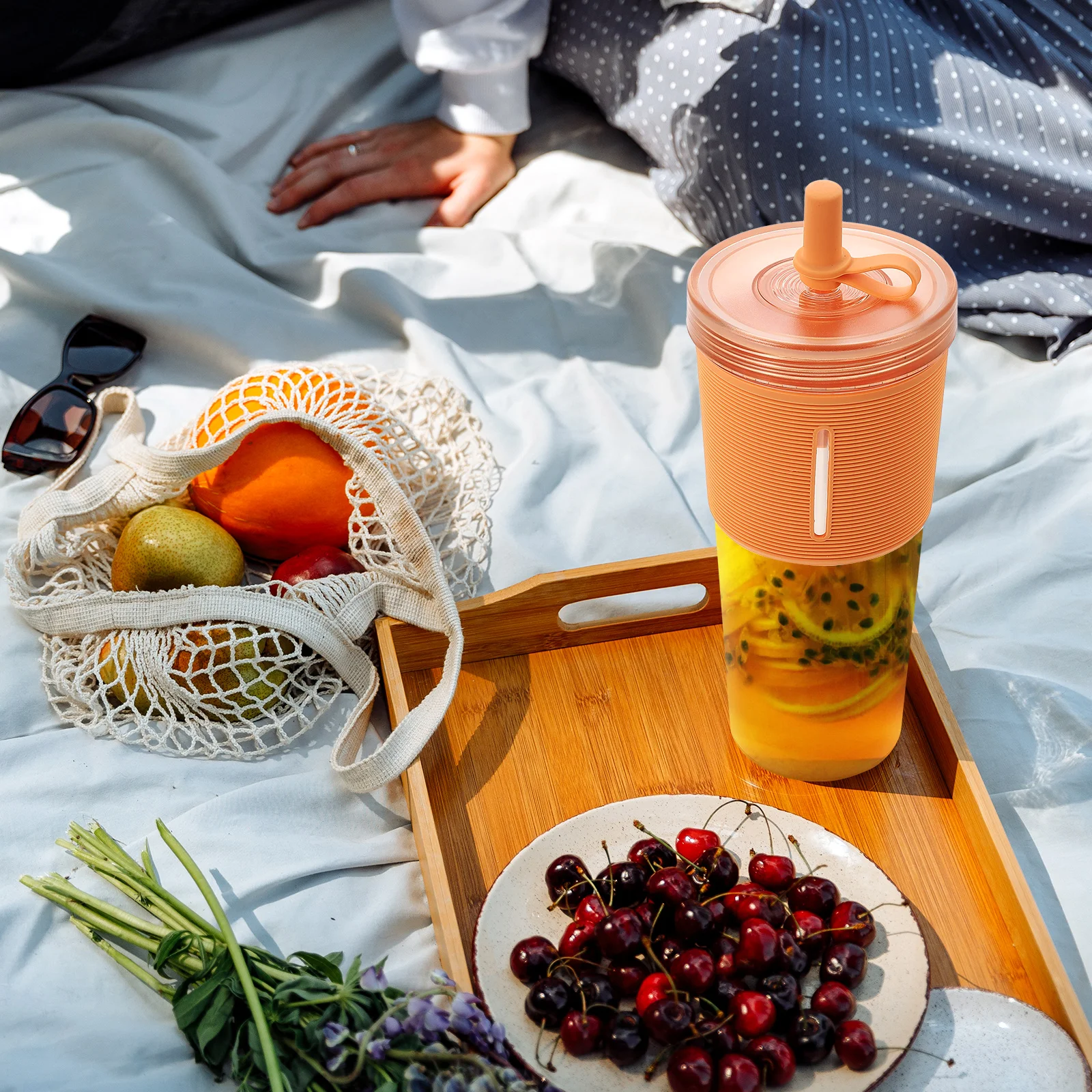 

Large Capacity Water Cup Premium Straw Lid Leakproof Portable Plastic Bottle for Juice Milk Tea Coffee Cold Beverage Outdoor Use