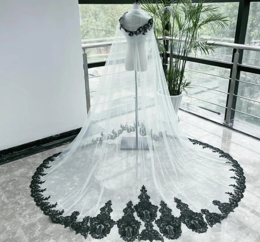 Ivory Hooded Veil with Black Lace Hooded Wedding Floral Lace Cape Veil Bride Cloak with Sequins Cathedral Lace Cape