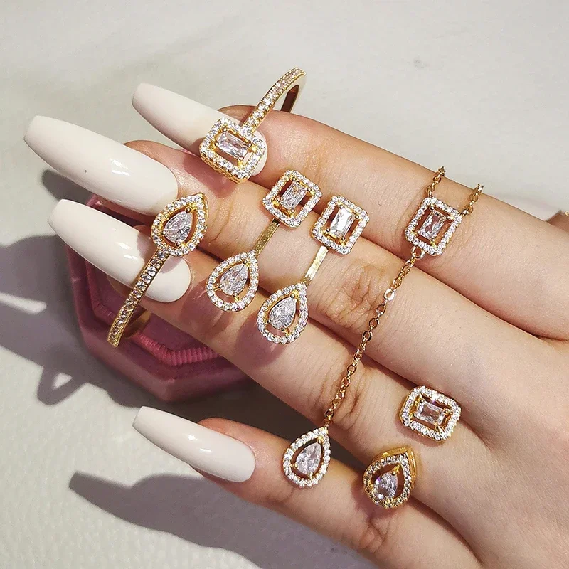 4 stücke Packung 2025 Neue Luxus Prinzessin Silber Farbe Braut Dubai Schmuck Sets für Frauen Jahrestag Geschenk Schmuck Großhandel J6177-GOLD