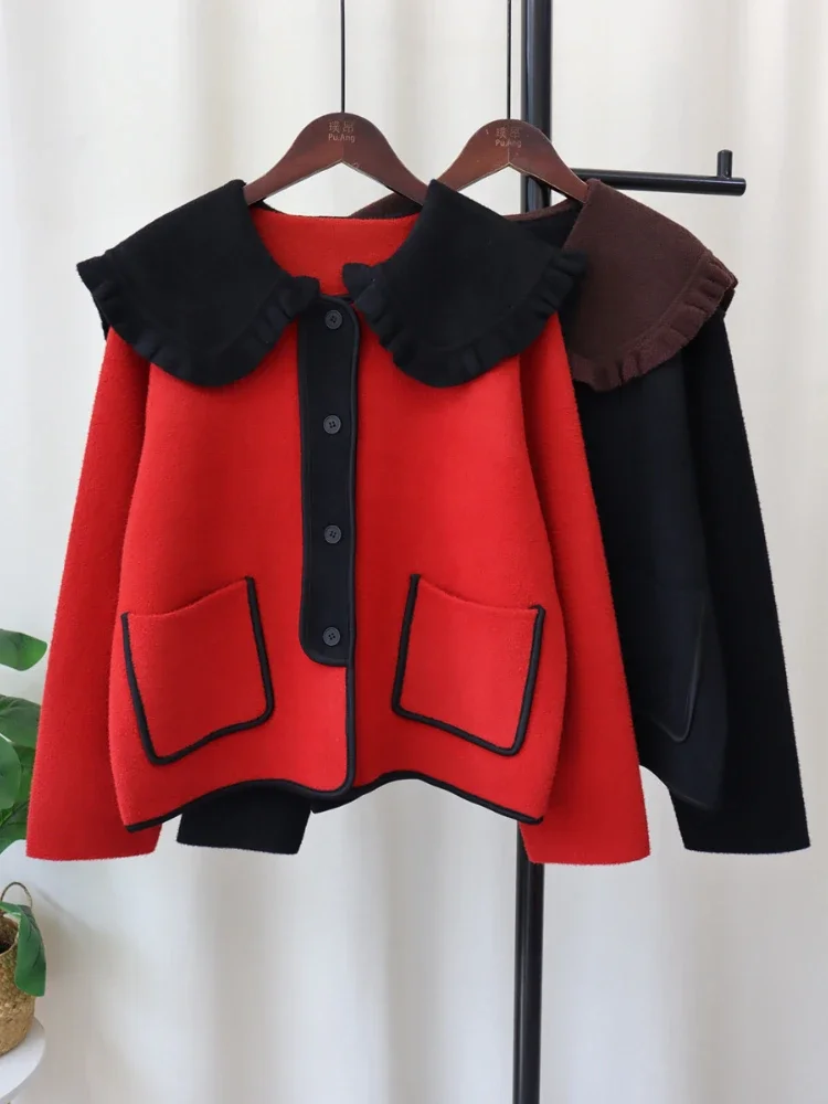 Autumn Winter New Doll Collar Contrasting Color Design Knitted Cardigan Christmas Party Red Fashionable High-end Sweater Jacket