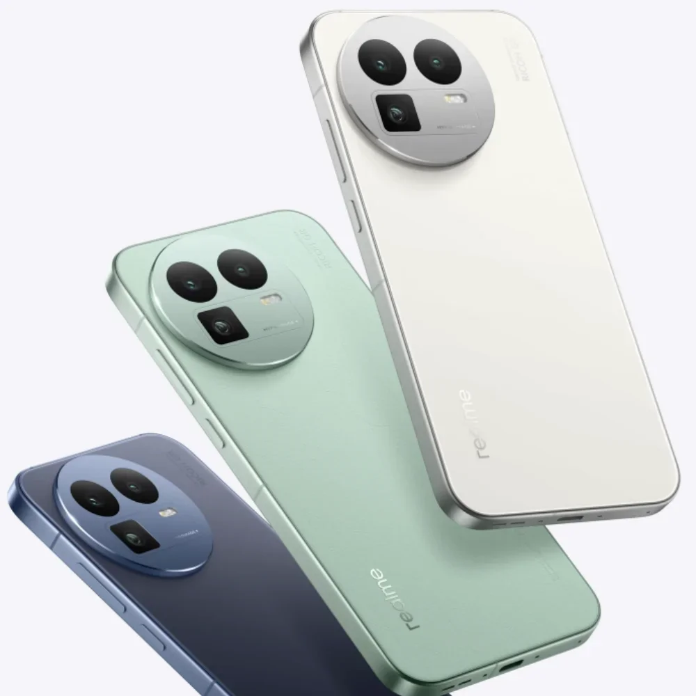 Realme GT 8 الإصدار الصيني 7000 مللي أمبير 100 واط شحن فائق سنابدراجون 8 Elite 6.79 بوصة AMOLED 144 هرتز كاميرا خلفية 50 ميجابكسل