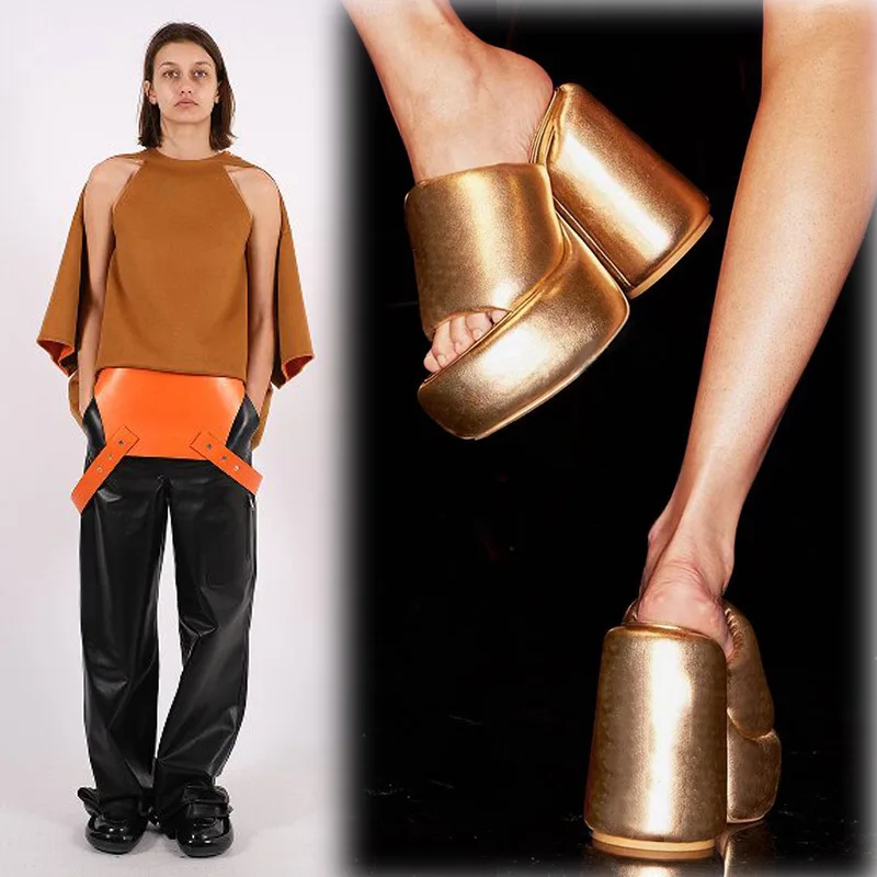 Thick Soled Exposed Toe Hate Sky High Waterproof Platform Metal Wolf Head High Heel Sandals Model Large T-Stage Runway Slippers