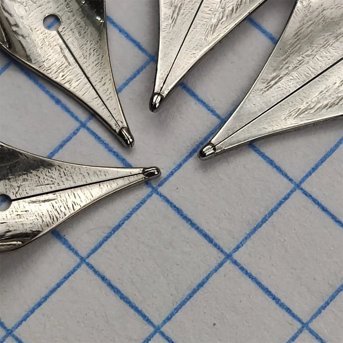 Handmade 316 Steel Round Polished Fountain Pen Nib Four-Line Grinding Process 26mm 35mm For JINHAO MAJOHN Office School Supplies view 4