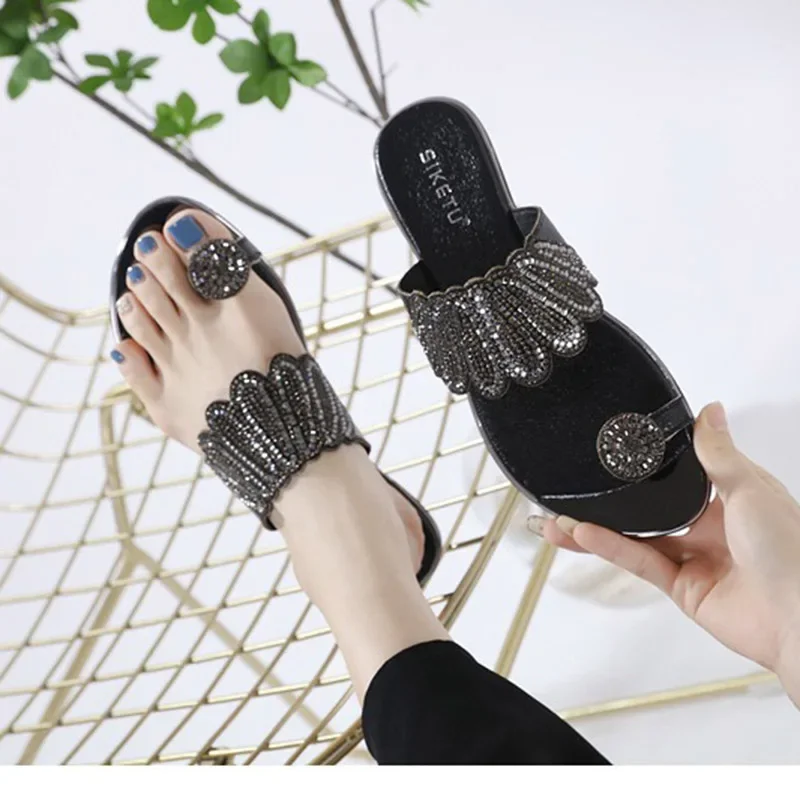 Summer Women 0.5cm Platform 2cm Low Heels Luxury Party Slides Female Bling Crystal Leisure Low Heels Lady Fashion Beach Sandals