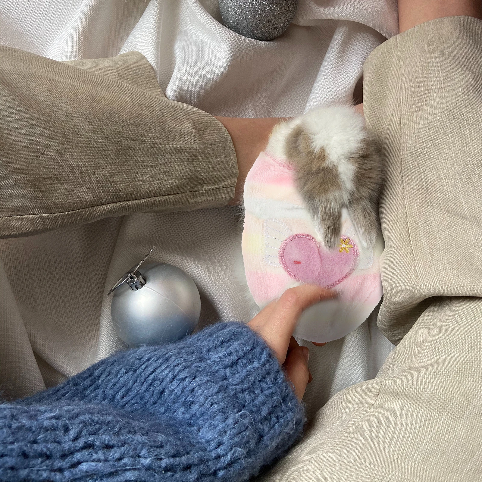 

2Pcs Rabbit Clothes Pet Apparel Dog Costume Breathable Comfortable Party Outfit Cosplay Clothes Photography Prop