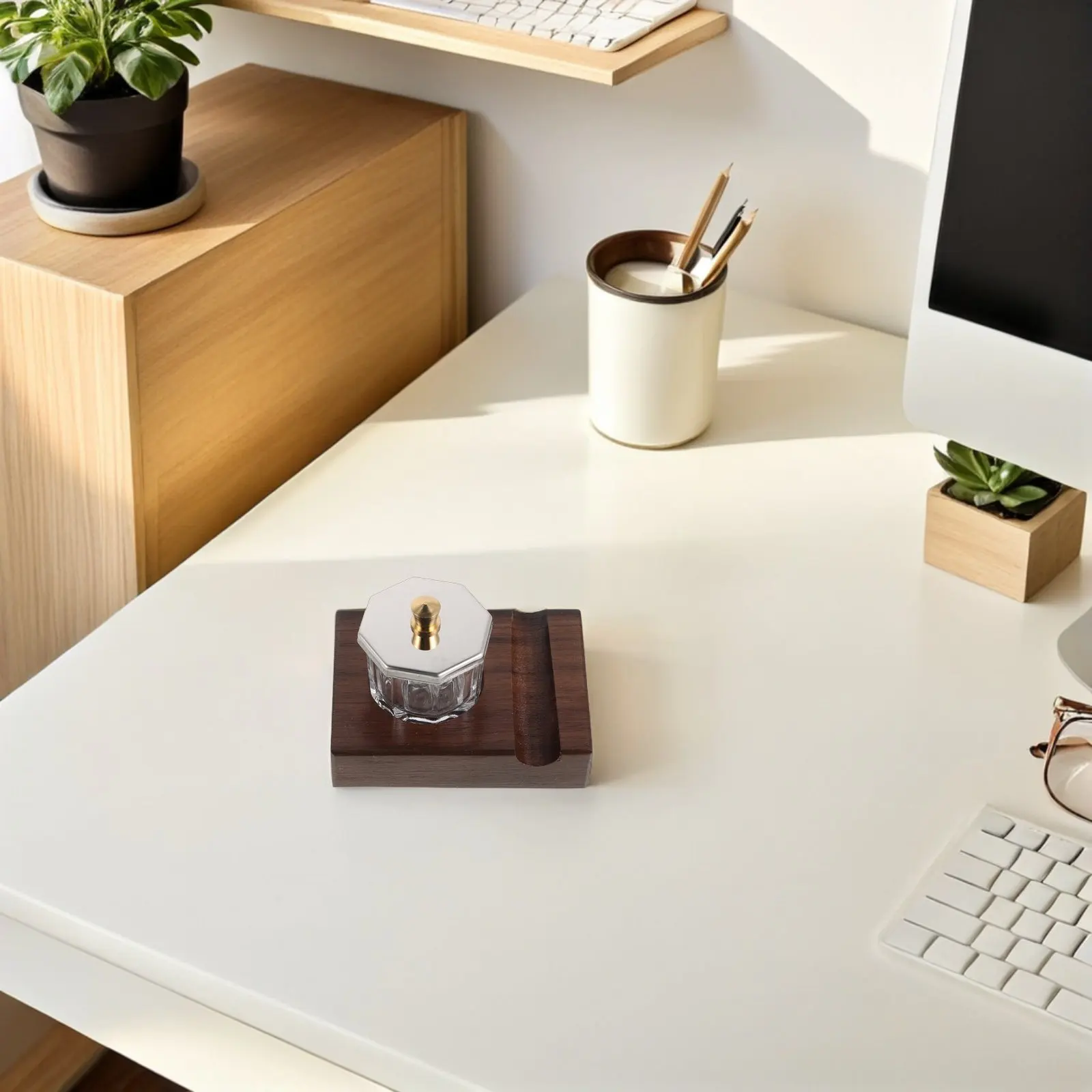 

Набор из 1 деревянной подставки для ручек, держателя для перьевых ручек и чернильницы для офиса и художественной студии